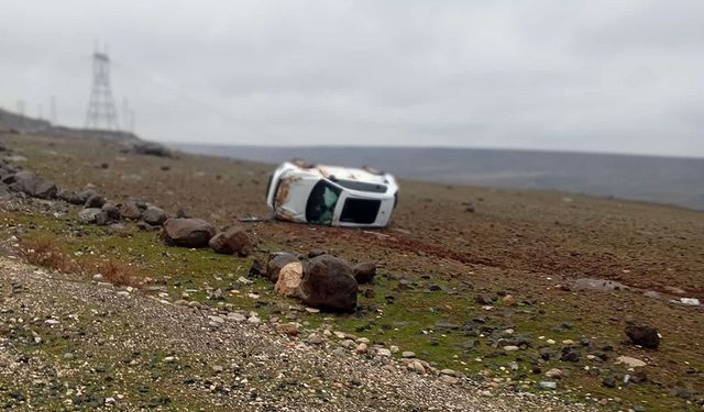 Gercüş'te araç takla attı, sürücü yara almadan kurtuldu