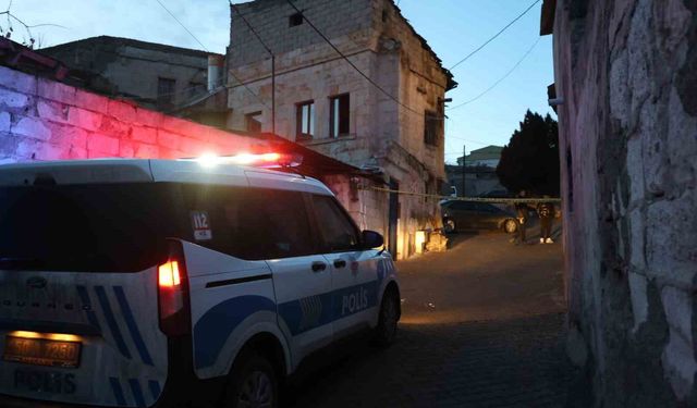 Haber alınamayan adam evinde ölü bulundu