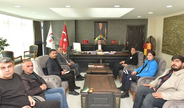 Hakkari'de kar tedbirleri görüşüldü