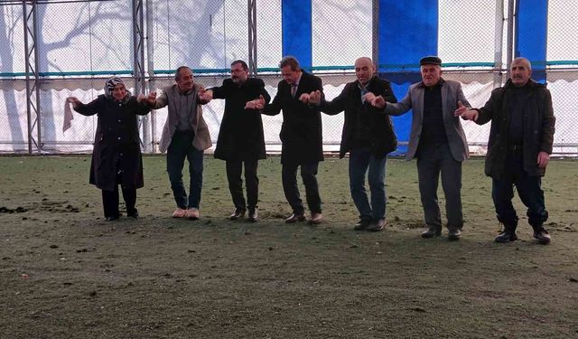 Halk oyunlarını kayıt altına aldılar