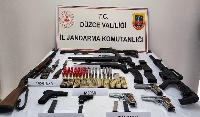 Havaya ateş edip sosyal medyada yayınlayan 8 kişi yakalandı