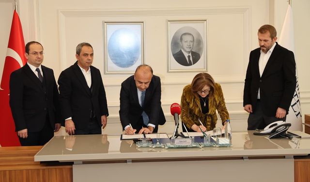 Kapalı spor salonu protokolü imzalandı