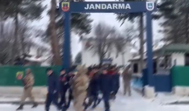 Kastamonu'da 9 farklı adrese uyuşturucu operasyonu: 8 gözaltı