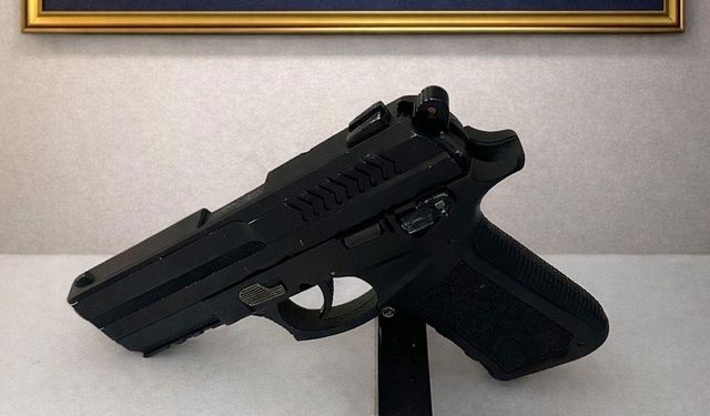 Keşan'da hastaneye giden şüphelinin üzerinden ruhsatsız tabanca ele geçirildi