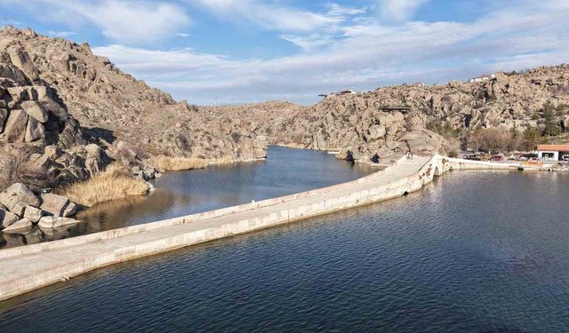 Kızılırmak vadisinde Selçuklu'dan kalan miras: Çeşnigir Köprüsü