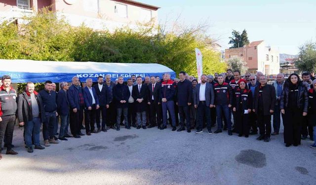 Kozan'da 453 üreticiye ayçiçeği tohumu desteği