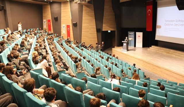 Kütahya'da öğrencilere 'Gıda güvenilirliği, gıda israfı ve gıda hijyeni' konulu eğitim