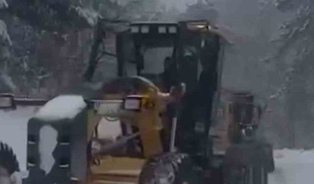 Mengen'de kar küreme çalışmaları başladı