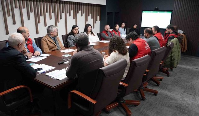 Merkezlerin karne sonuçları değerlendirildi