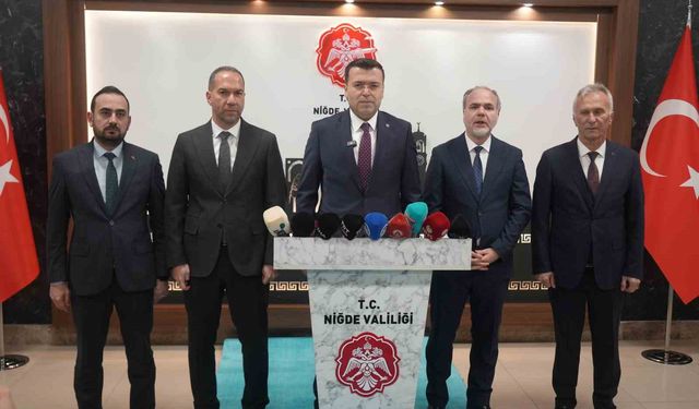 Niğde Valisi Nedim Akmeşe görevine başladı