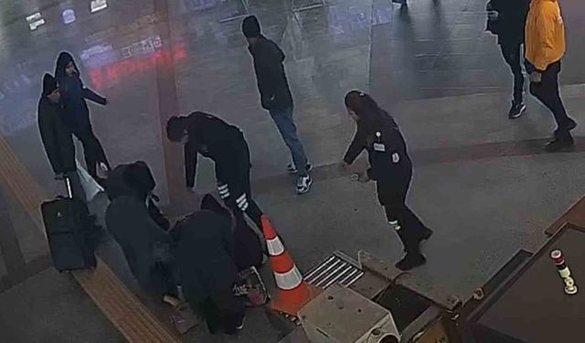 Otogarda bir anda yere yığılan kadına güvenlikten hayat kurtaran müdahale