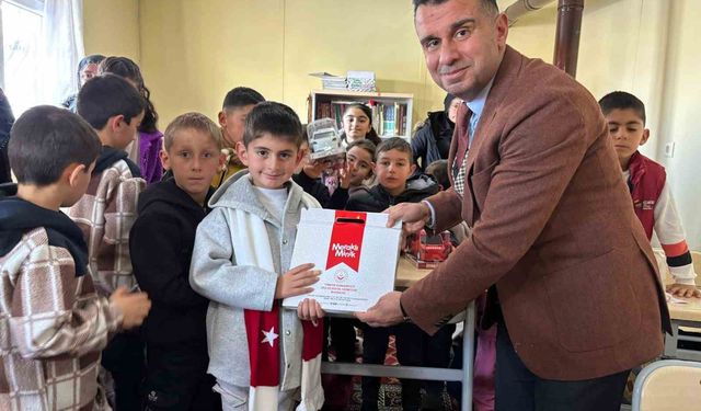 Şehitlerin emanetlerine ilk karnede anlamlı dokunuş