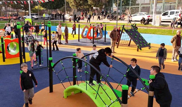 Tarsus'ta çocuklara karne hediyesi Survivor Park açıldı