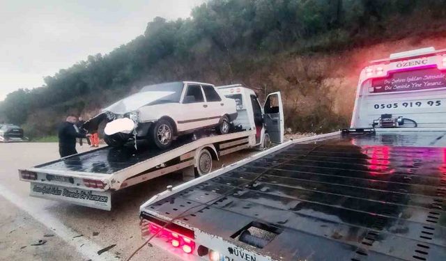 Tirilye-Mudanya kaygan yoldaki kaza ucuz atlatıldı