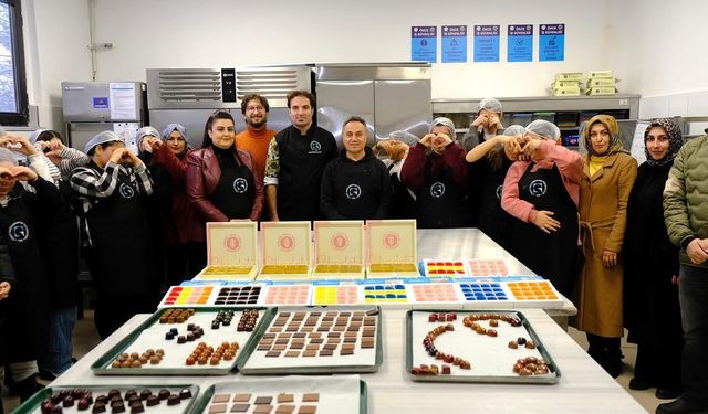 Tokat'ta koruma altındaki çocuklara çikolata yapım eğitimi verildi