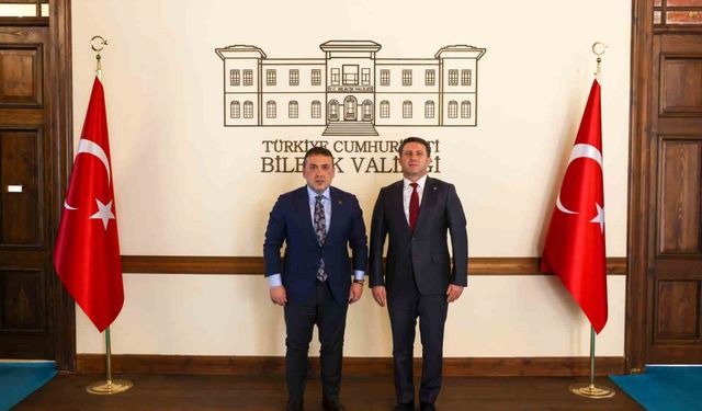 Vali Sözer'den İl Emniyet Müdürü Çağlar'a tebrik