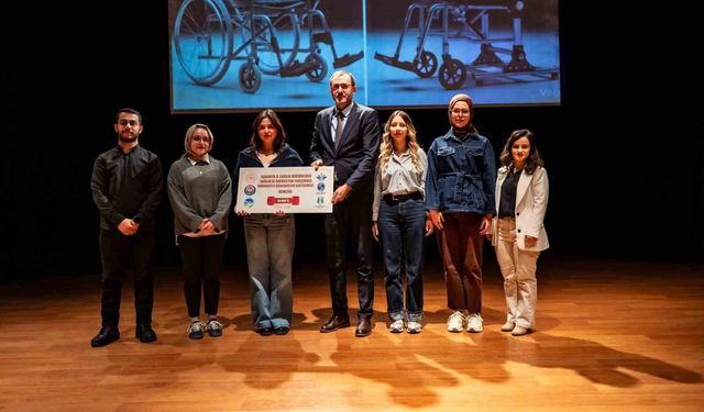 10 ülkeden katılımın olduğu yarışmada SUBÜ ekibine ikincilik ödülü