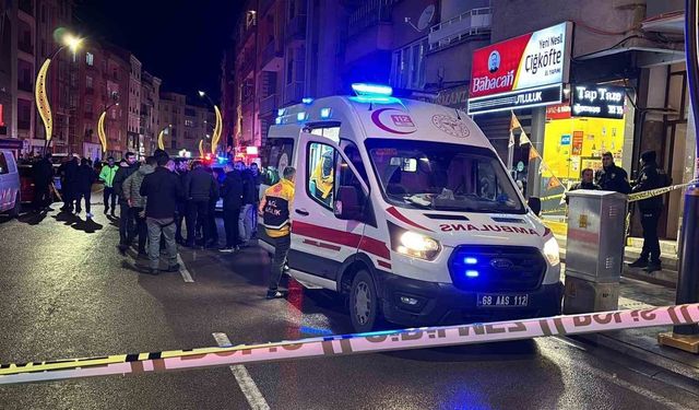 Aksaray'da bir evde 3 kişi silahla vurulmuş halde bulundu: 3 ölü