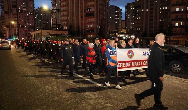 'Asrın felaketi'nin 3. yılında Kayseri'de sessiz yürüyüş