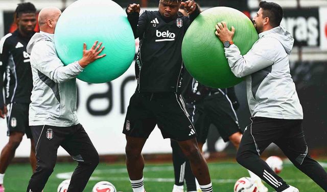 Beşiktaş kondisyon ve taktik çalıştı