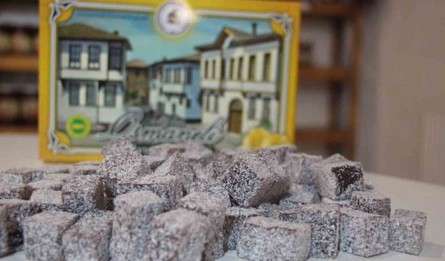 Bu tesiste günde 10 bin adet ayva ve nar lokumu üretiliyor