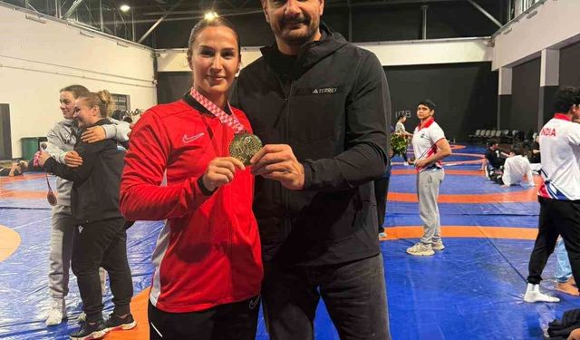Buse Tosun Çavuşoğlu, Zagreb Open Ranking Serisi'nde şampiyon oldu
