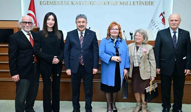 Eskişehir Valiliği'nde 46 yıl görev yapan memur emekli oldu