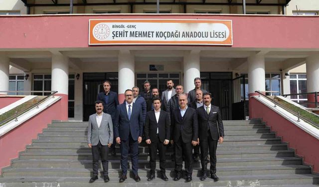 Genç'te öğrenciler için modern ve donanımlı kütüphane hizmete açıldı