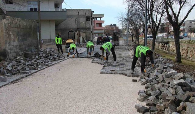 Haliliye'de üstyapı çalışmaları hız kesmeden sürüyor