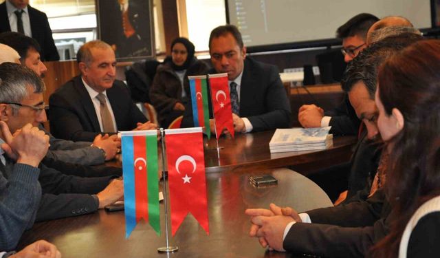 Hocalı şehitleri 34. yılında Kars'ta anıldı