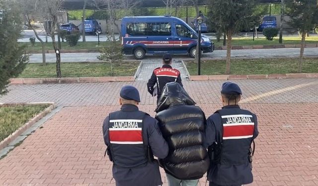 Jandarmadan uyuşturucu tacirine baskın: 1 tutuklama