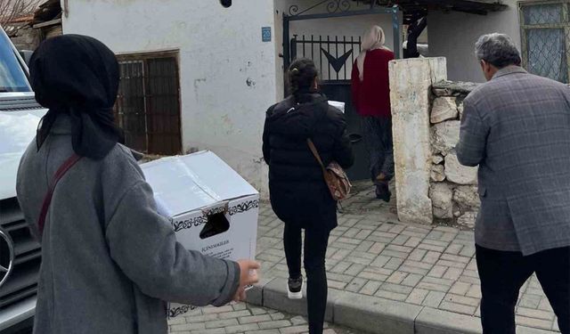 Karaman'da gönüllü gençlerden anlamlı dayanışma