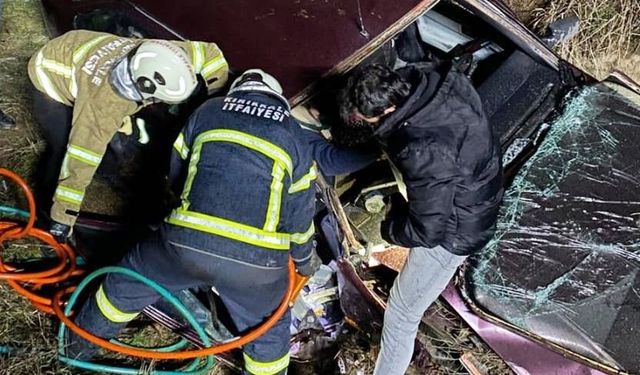 Kırıkkale'de otomobil şarampole devrildi: 4 yaralı