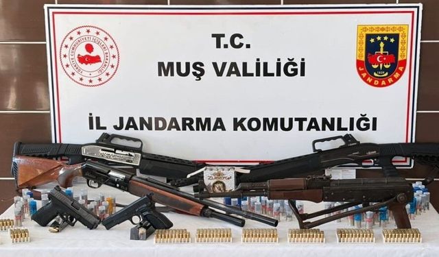 Malazgirt'te ruhsatsız silah operasyonu: 6 kişi tutuklandı