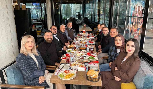 Mardian Mall'dan Radyo Gününe özel anlamlı buluşma