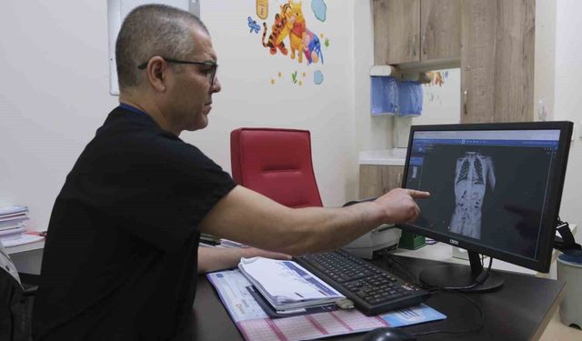 Mıknatıs yutan çocuk, ameliyatla sağlığına kavuştu