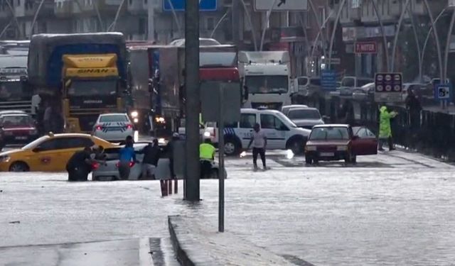 Özkan Yalım sözünü tuttu: Yılların su baskını sorunu tarih oldu