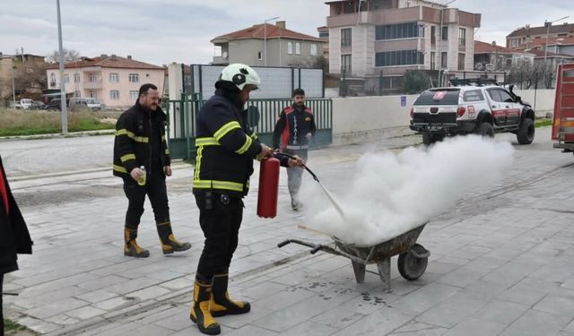 Pınarhisar'da yangın ve deprem tatbikatı gerçekleştirildi