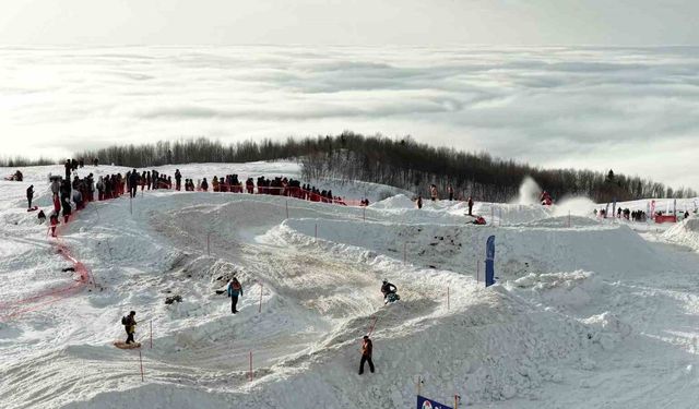Rize'de adrenalin sis deniziyle buluştu, ortaya görsel şölen çıktı