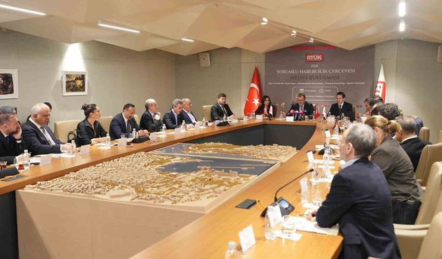 RTÜK Başkanı Daniş: 'Sorumlu habercilik, haberi 'yumuşatmak' değildir, haberi kamu yararı ekseninde daha doğru, daha ölçülü ve insanı koruyarak sunmaktır'