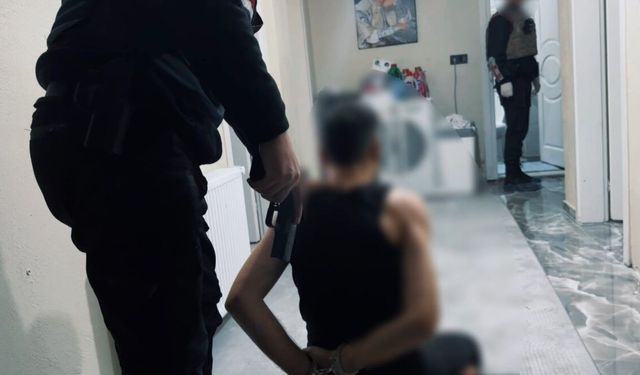 Sakarya'da 6 adrese eş zamanlı uyuşturucu operasyonu: 4 tutuklama