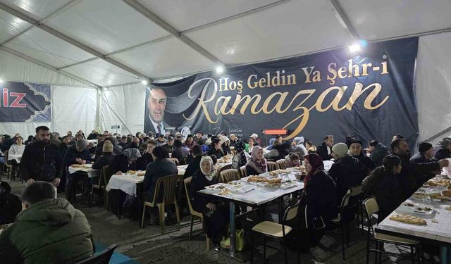 Sorgun Belediyesi iftar çadırında her gün 450 kişilik iftar menüsü hazırlanıyor