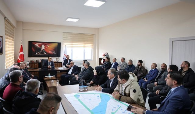 Vali Taşolar, Organize Sanayi Bölgesi'nde yatırımcılarla buluştu