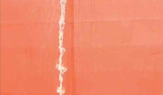 Yalova'da denizi kirleten gemiye para cezası