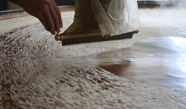 45 yıllık bakır ocakta geleneksel tel kadayıf