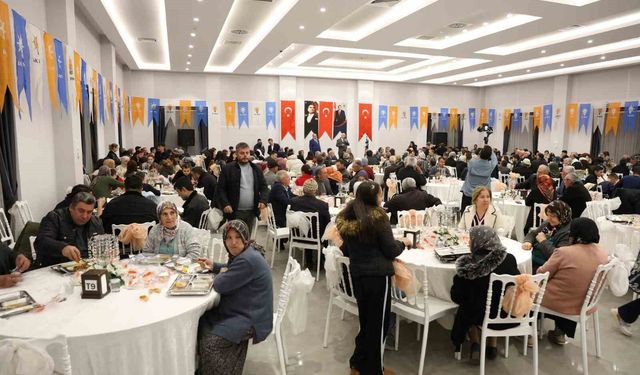 AK Parti Çameli teşkilatı 'Gönül Sofrası'nda birlik ve beraberlik mesajı verdi