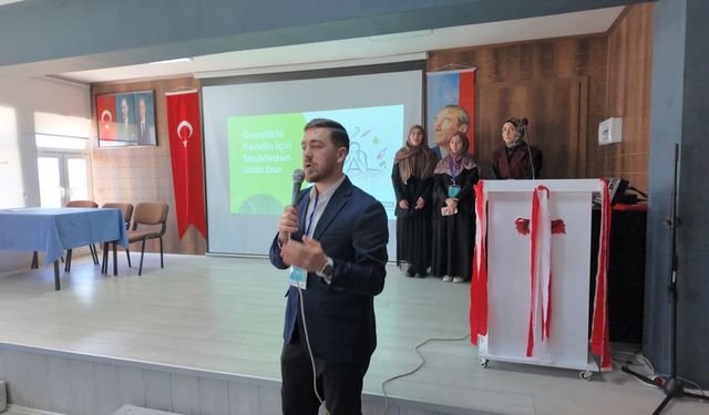 Akran Gücüyle Temiz Gelecek Afyon'da projesi gerçekleştirildi