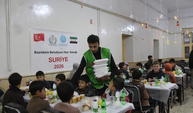 Başiskele Belediyesinden Suriye'de iftar sofrası