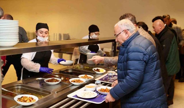 Başkan Güler, üniversite öğrencileriyle iftar sofrasında