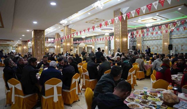 Başkan Hallaç, belediye personeliyle iftar sofrasında buluştu